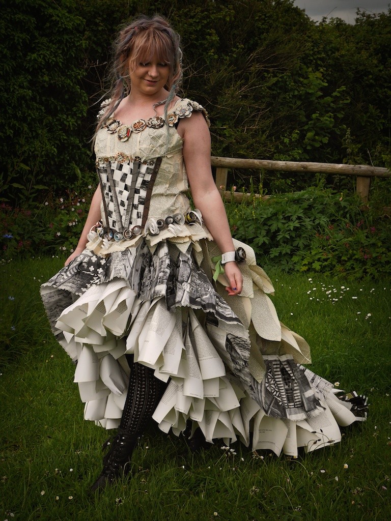 paperdress1